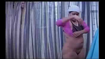 tamil beeg Mallu maid bathing and pussy strip video