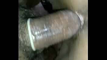 जवान लड़की जबरदस्त चुदी मोटे लंड से video