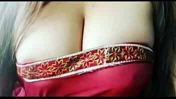 Cleavage show video
