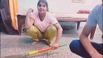 सेल्फी वेडियो में BF को BF दिखाते हुए Gf video